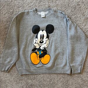 Vintage Disney Mickey Grey Crewneck Sweatshirt